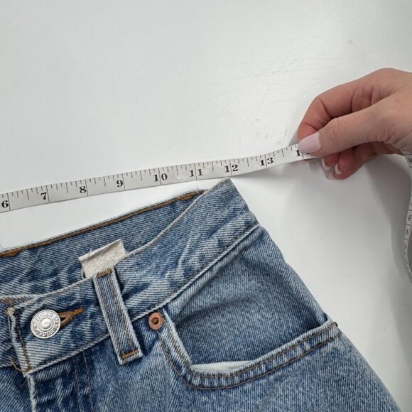 Vintage Levi's 550 Relaxed Fit Tapered Leg Jeans - Size 2 Petite - Picture 13 of 15